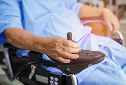 Who Should Consider Using An Electric Wheelchair